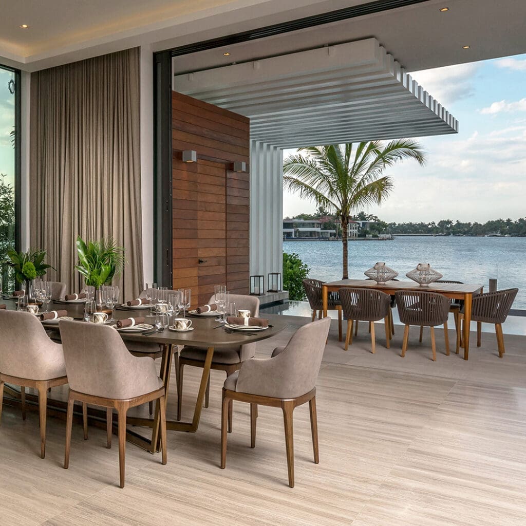 4 Dining Area 2 RESIZED 1.jpg